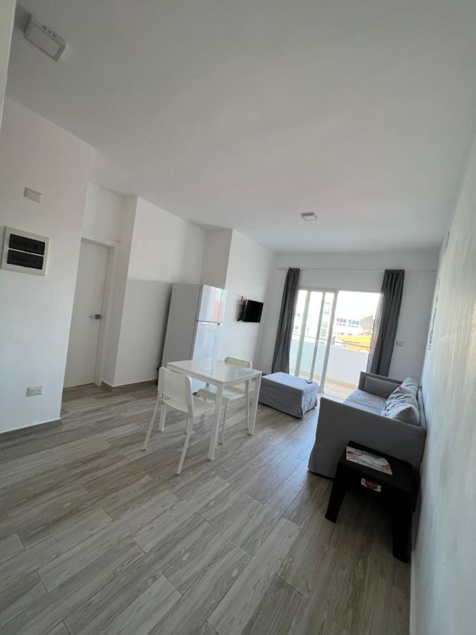 One Suite Punta Cana Holidays Appartments Exterior photo